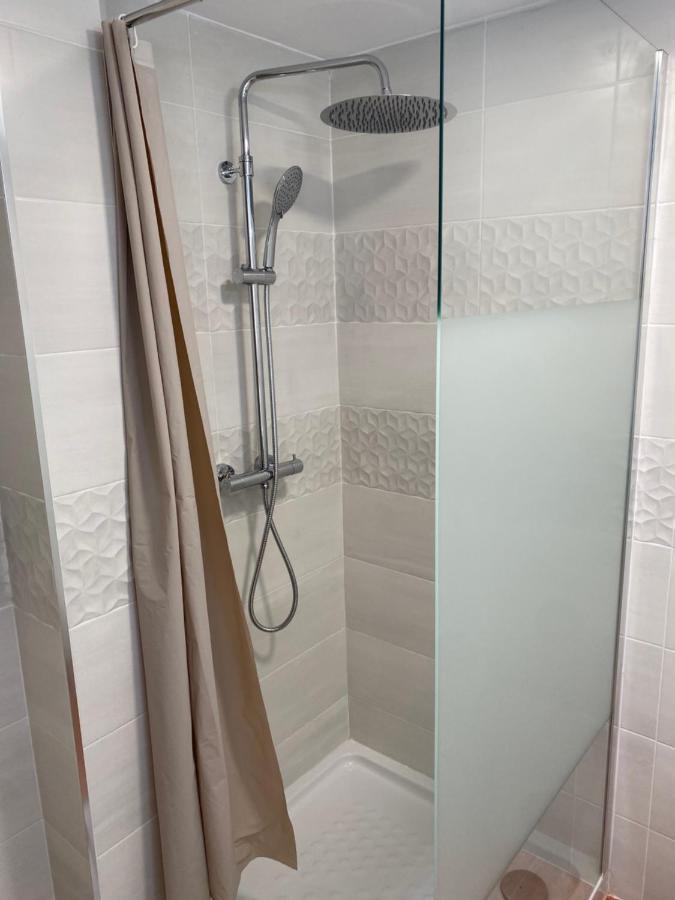 Habitaciones Con Bano Y Cocina Privada Valencia Ngoại thất bức ảnh
