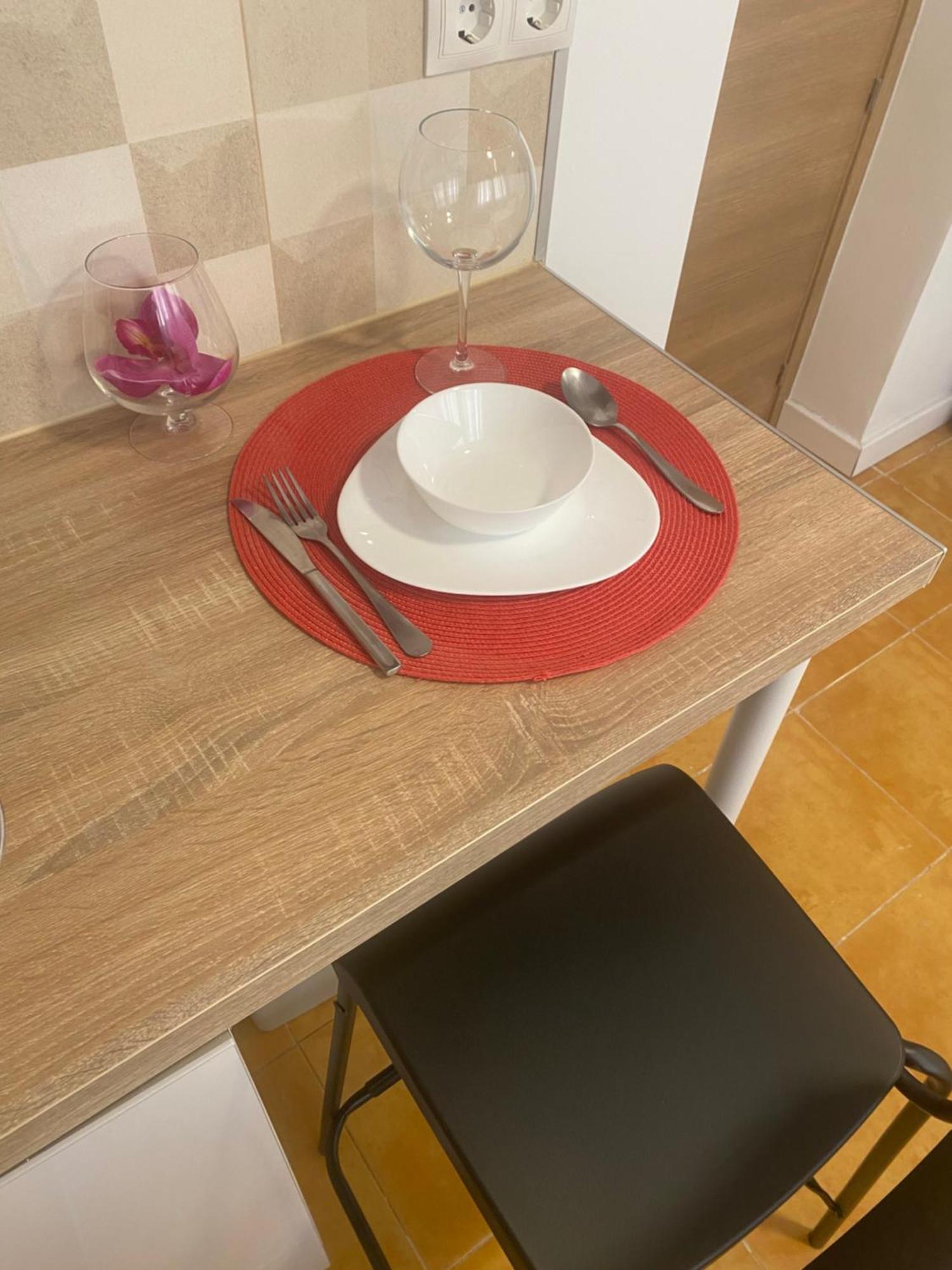 Habitaciones Con Bano Y Cocina Privada Valencia Ngoại thất bức ảnh