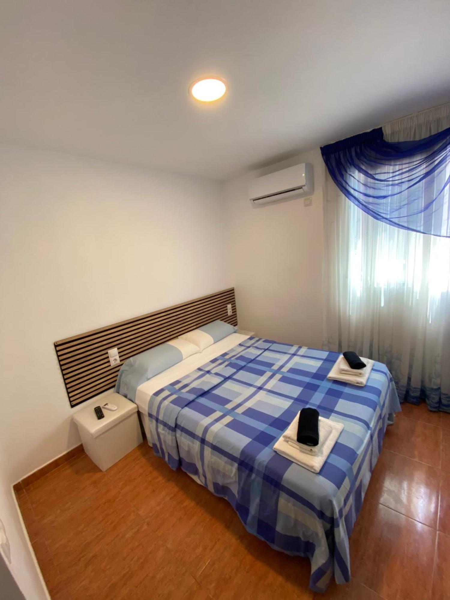 Habitaciones Con Bano Y Cocina Privada Valencia Ngoại thất bức ảnh